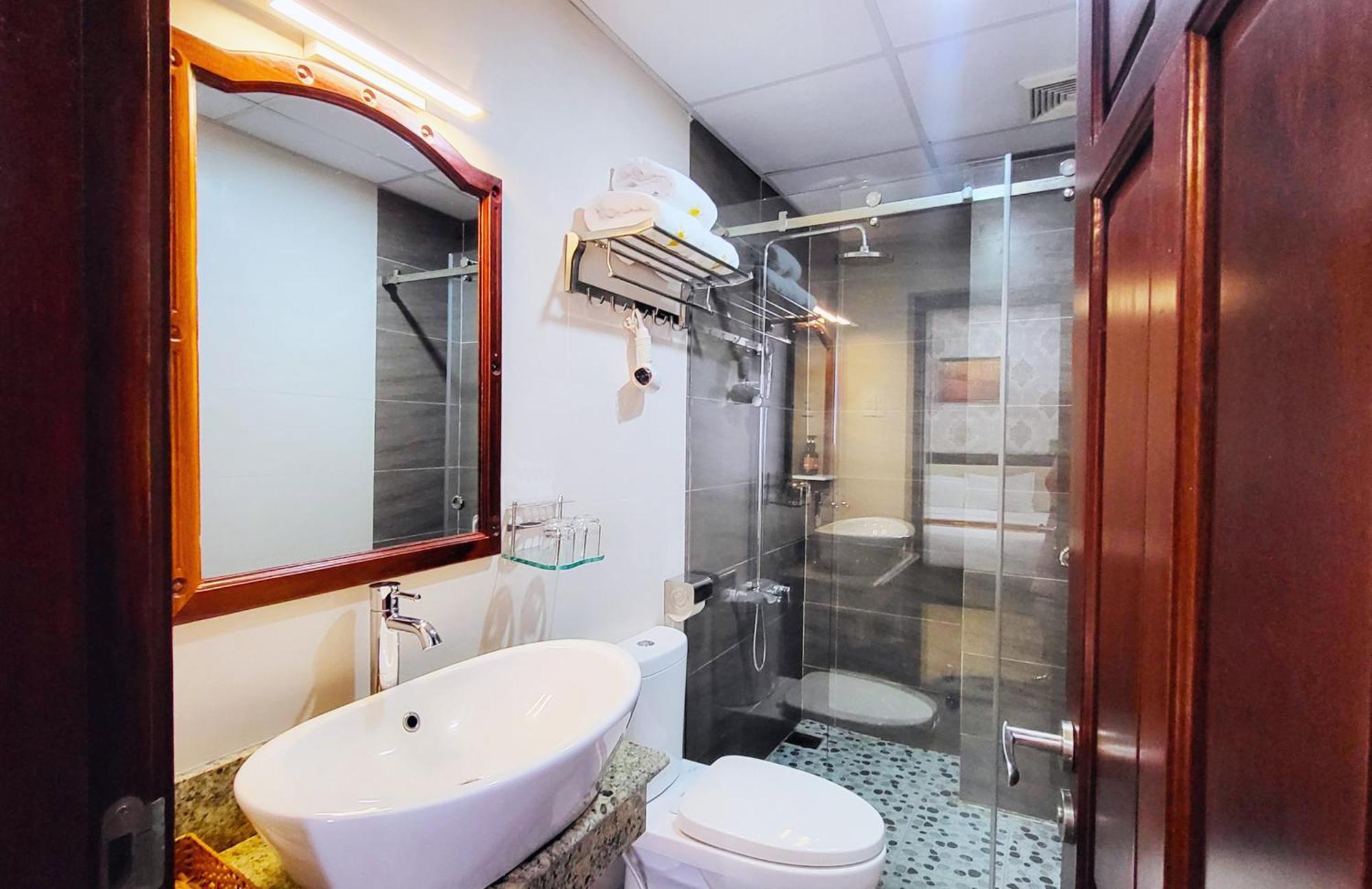 Hoang Son Hotel - Cần Thơ Exterior foto